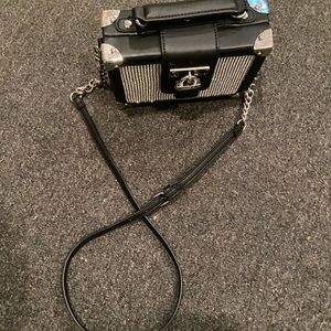 Trendy Women’s Handbag